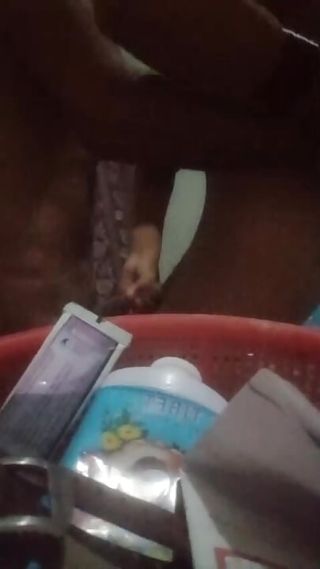 Chori chup ky banyi sali ki video pakistani