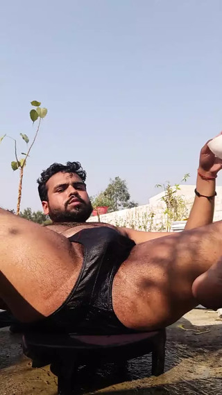 I failed to doing peeing THAT'S WHY ONLY MASTERBATE UNTIL CAME OUT