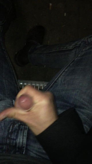 Wanking in a Train station