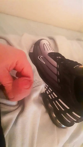Nike TN Tribute