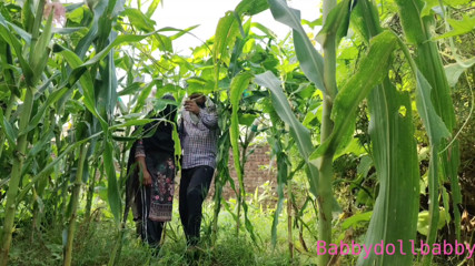Makka ke Khat me Punjabi couple
