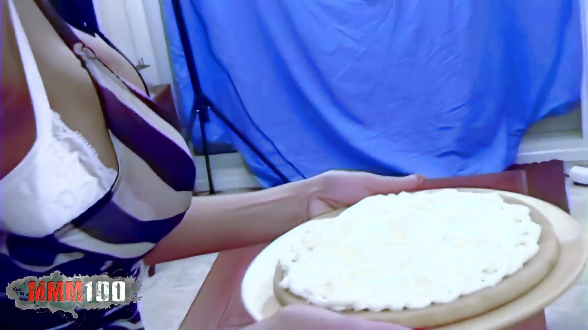 Delfynn Delage: Delfynn Delage and Alex Take a Very Sexual Dessert