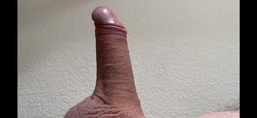 Cumshot on string.