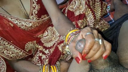 Frist Night Suhag Raat Mein Bhabhi Ji Ki Chudai Sex Video