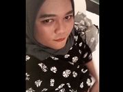 Horny Crossdresser Hijab Full Video