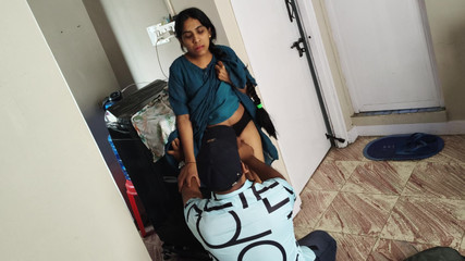 Desi Indian College girl tight pussy fuck in oyo GF BF Xxx, Desi indian leaked MMS college girl sex