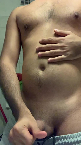 Just your average, horni twink