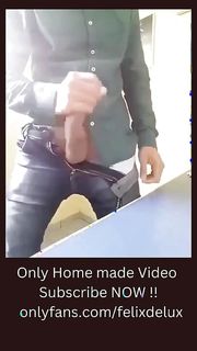 Amateur Boy Huge Dick Play Part1