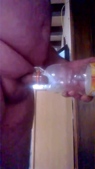 Branle avec bouteille