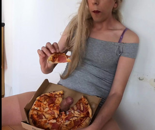 Cum Gourmet - Eating Pizza with My Own Cum thumbnail