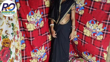 Part (1) The devar and bhabhi chudai in black saree blouse super mast chudai hindi audio claire vais and music and amazing scene