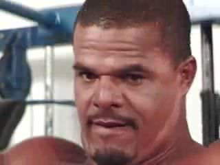 brasil bodybuilders cum together at gym