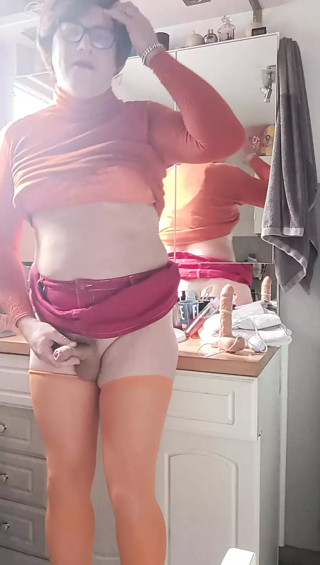 Patty crossdresser I'm The true Velma from scooby doo
