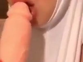 Hijab Slut Sucking