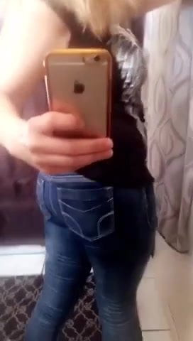 Flaquita nalgona