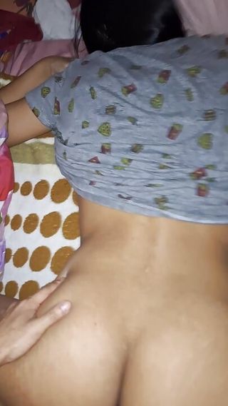 My ex-girlfriend likes to record while I penetrate her and she loves that I hit her hard