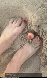 My Feet Love Sea so Much