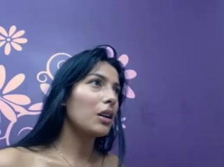 Big Ass Latina Dildos And Fingers Her Pussy And Ass