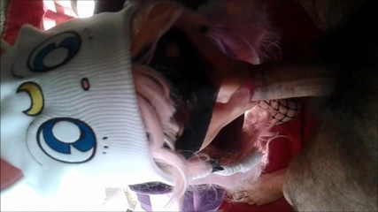 CD giving her fan a blowjob