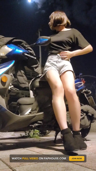 Do You Like Hot Pants with Boots? thumbnail