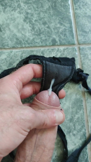 Cumming on Girlfriends black used Thong String Tanga
