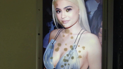 Kylie Jenner Cum Tribute