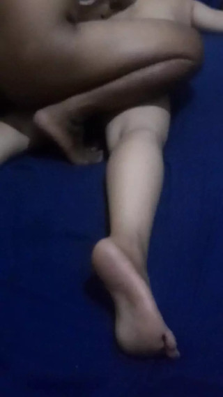 Fucking aunty with a backstyle is very satisfying