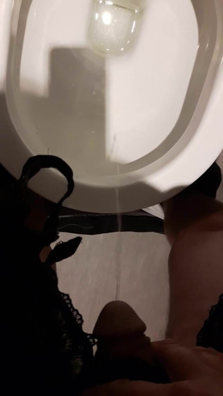 Black bra piss