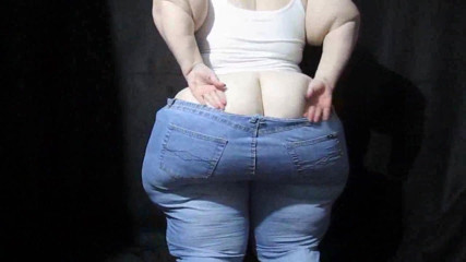 All that azz in them jeans
