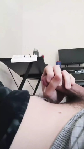 Jerking Off (Cumshot)