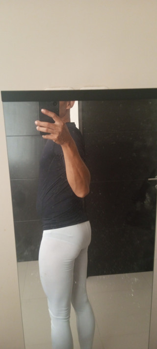 Asian Man Showing Off His Ass thumbnail