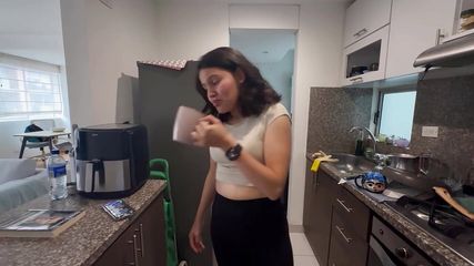 I felt very horny and decided to record myself to see myself having a squirt because of how outstanding I felt.