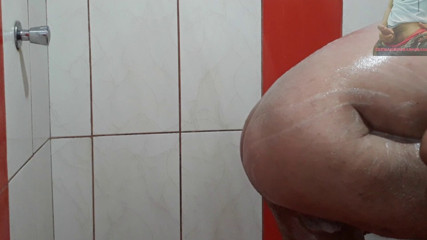 MASTURBATING IN THE SHOWER