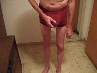 In die Hose gespritzt