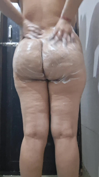 Hot sexy right finger in anal hard bathing