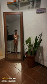 Showing off Naked in Front of My Friend