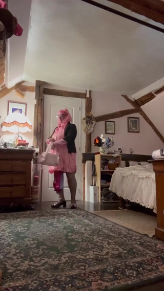 Dressed all in pink for an evening thumbnail