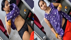 Maine apani bhabi ko aapne room mai bula ke choda indan sex video