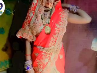 Bhabhi ne saree show kar ke chudai ghori style mein badi mast lagta thaa hindi audio roboplx