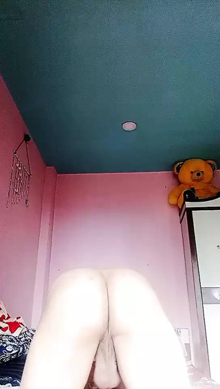 Boy Masturbating hard thumbnail