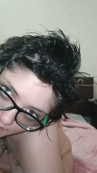 Double amputee cums for you