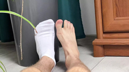 My smelly feets, especially for you