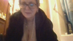 Stripping Tease Yoga Flash Pussy