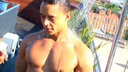 Speedo Show Off