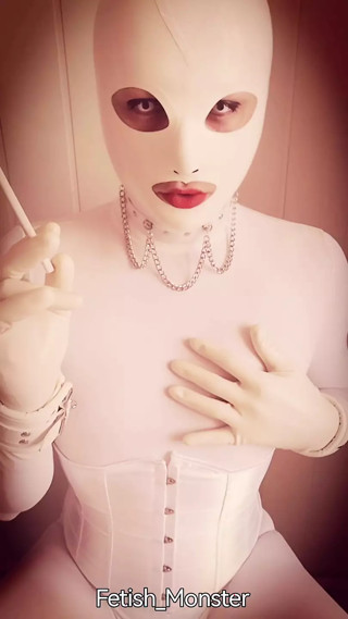 Smokin Tease WIth Virginia Slims 120s thumbnail