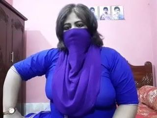 Desi sex talking aunty ki gand boobs putki Voda gud choda se