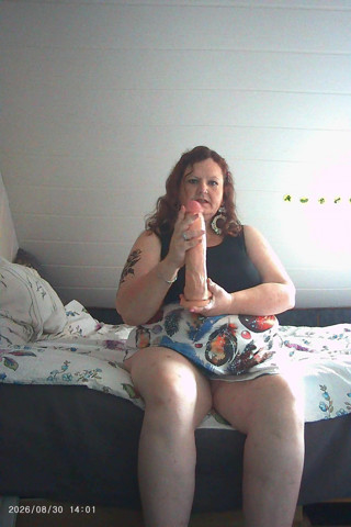 Footjob so Horny in 4K