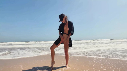 Me- Teen Girl Fingering Shaved Pussy on the Seashore Beach, Outdoor, Solo Mastirbation
