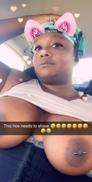 Black tranny twerk