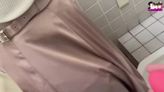 Public Ripple - a Sensitive Cutie Shows Her No-hands Trick on a City Acme Walk Chapter-1